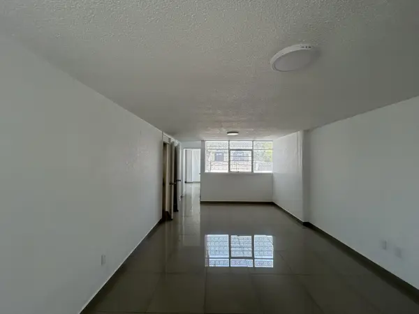 Departamento en Renta -  San Miguel Chapultepec - 2 Rec. - 90 m2