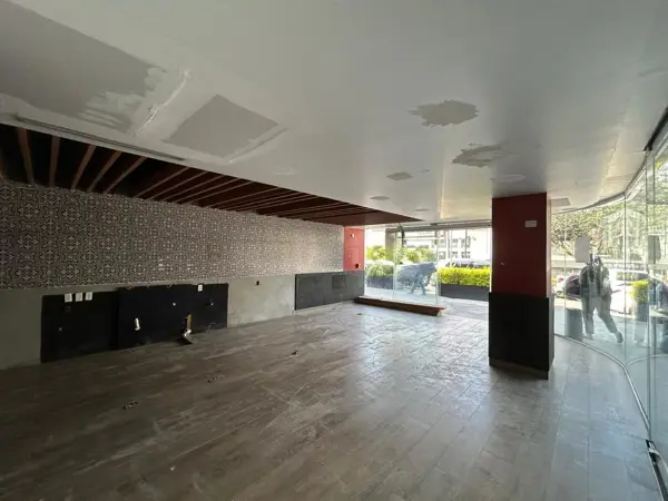 Local en Renta - Prado Norte - 122 m2