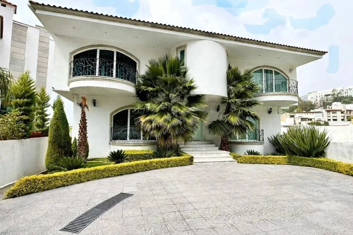 Casa en renta en Hacienda de las Palmas, Huixquilucan — foto 1 de 11