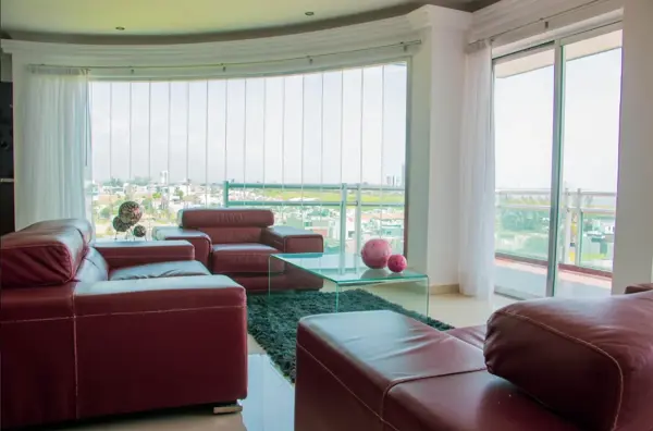 VENDO PENT-HOUSE EN LA RIVIERA VERACRUZANA DE 3 PISOS CON ACABADOS DE SUPER LUJO