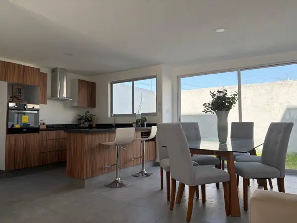 Casa en venta en San Bernardino Tlaxcalancingo, San Andrés Cholula — foto 2 de 20