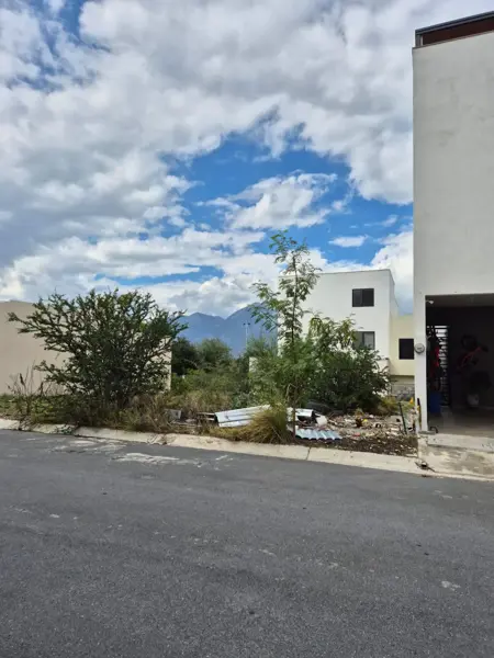 Terreno en venta en Mirador, García — foto 2 de 5