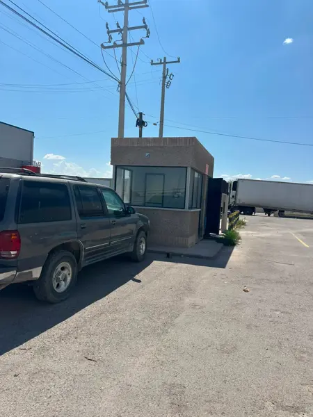 Bodega en renta en Jacarandas, Torreón — foto 2 de 9