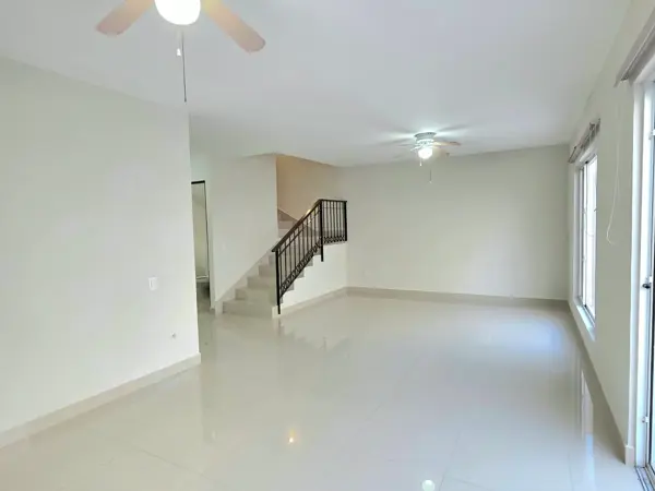 Casa en renta en Ventanas de la Huasteca, Santa Catarina — foto 3 de 12