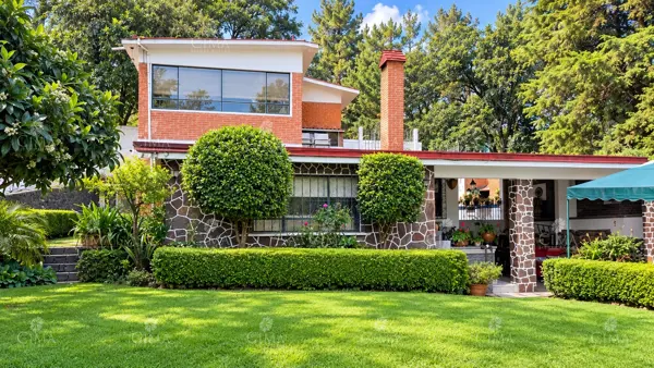 Casa en venta en Real Montecassino, Huitzilac — foto 1 de 31