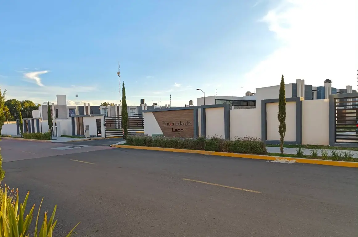 Casa en Paseos de Chavarría, Mineral de la Reforma con Adjudicación en Hidalgo Casa en Paseos de Chavarría, Mineral de la Reforma con Adjudicación en Hidalgo