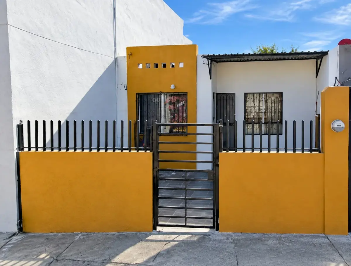 Casa en venta en Colinas de San Juan, Juárez — foto 1 de 3