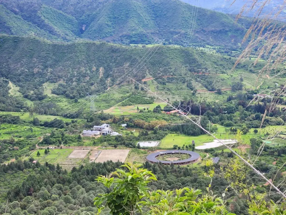 Terreno en venta en Santa Teresa Tiloxtoc, Valle de Bravo — foto 1 de 11