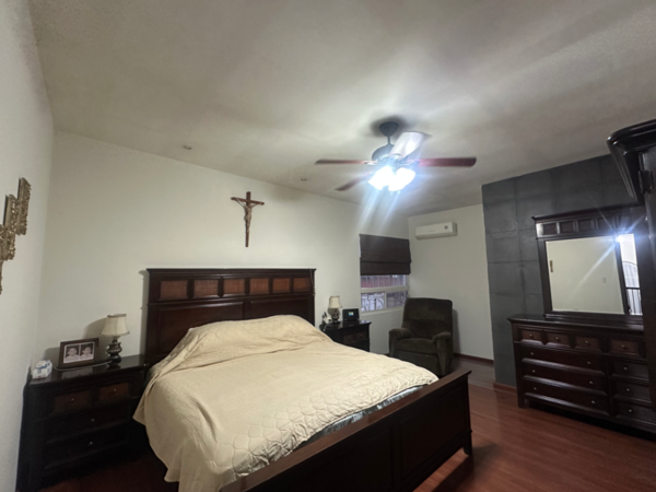 Casa en renta en Residencial los Reales, Saltillo — foto 3 de 13