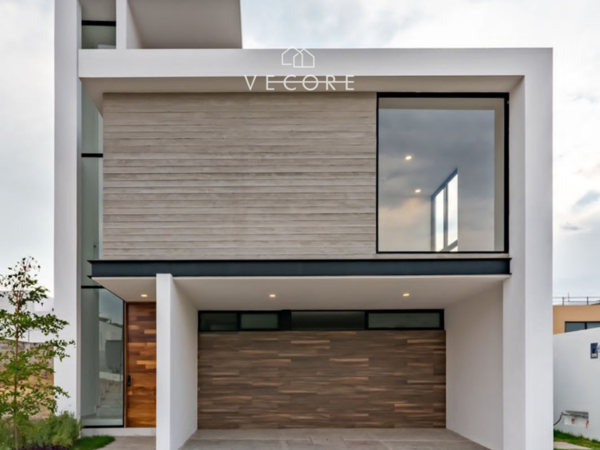 CASA EN RENTA EN LOS ROBLES, ZAPOPAN