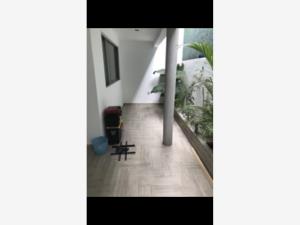 Casa en renta en Santa Cruz del Monte, Naucalpan de Juárez — foto 3 de 29
