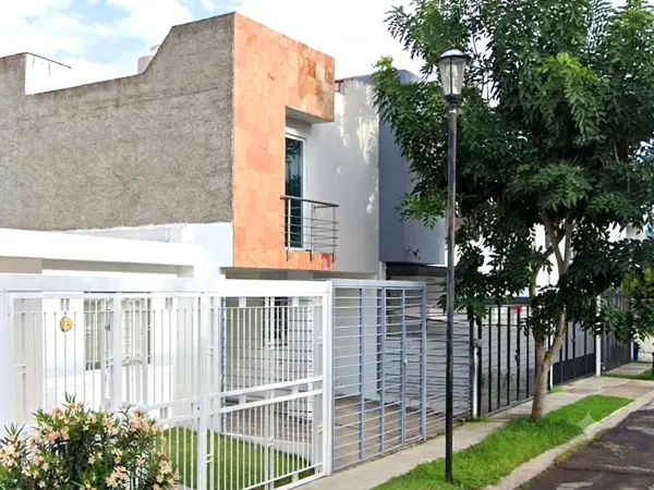 Casa en venta en Colinas Del Centinela, Zapopan — foto 2 de 7