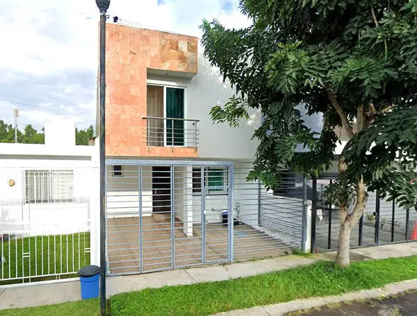 Casa en Remate Bancario en Colinas Del Centinela, Zapopan