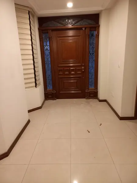 Casa en Venta en Las Margaritas, Torreón - Espaciosa y Bien Ubicada