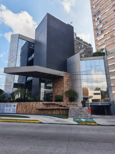 RENTA DE OFICINAS CORPORATIVAS EN BVD LAS TORRES