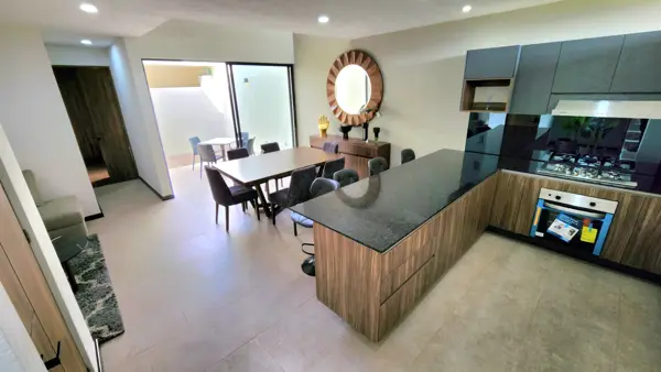 Casa en venta en Santa Maria de Guido, Morelia — foto 2 de 21
