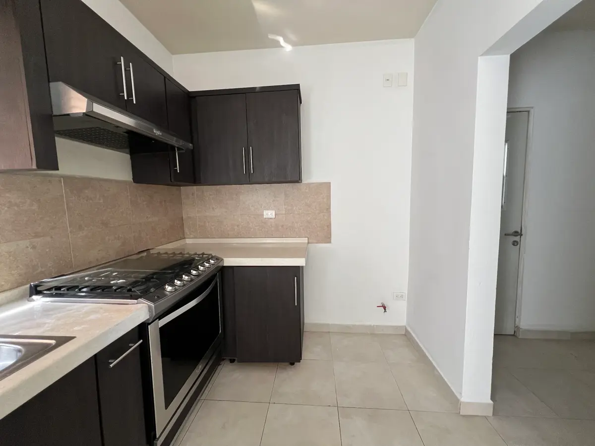 Casa en Renta en La Encomienda, General Escobedo, Nuevo León — foto 4