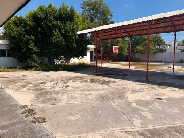 Edificio en renta en San Nicolás de los Garza Centro, San Nicolás de los Garza — foto 2 de 8