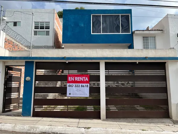 Amplia casa en RENTA en Fracc. Cuesta Bonita, Querétaro, Qro.