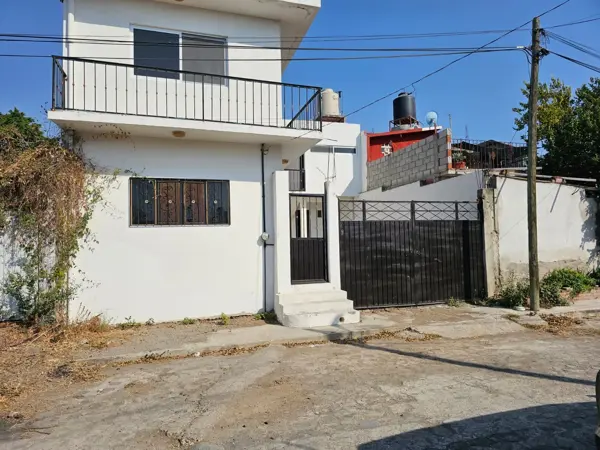 Venta de Casa con Alberca Tlayecac Ayala Morelos — foto 1 de 26
