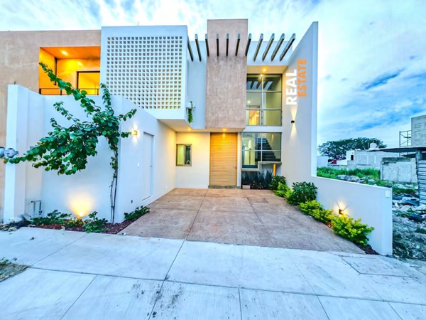 Casa en venta en Punto Rioja, Colima, Colima