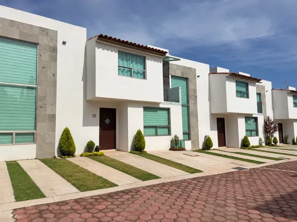 Casa en venta en Cacalomacán Centro, Toluca — foto 2 de 15