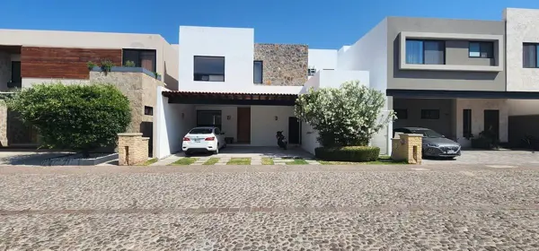Casa en Renta Arco de Piedra Queretaro — foto 1 de 30