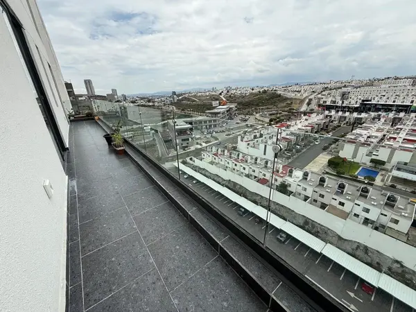 DEPARTAMENTO CON TERRAZA RESIDENCIAL DEL PARQUE QUERETARO