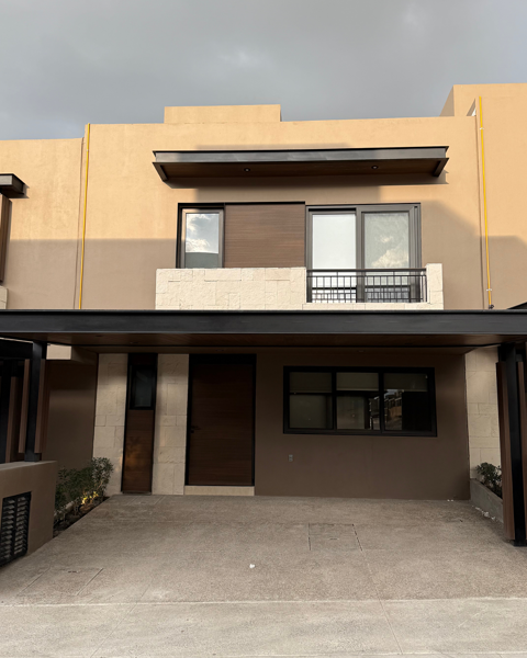 Casa en renta en villa magna lomas del campanario norte Queretaro — foto 1 de 40