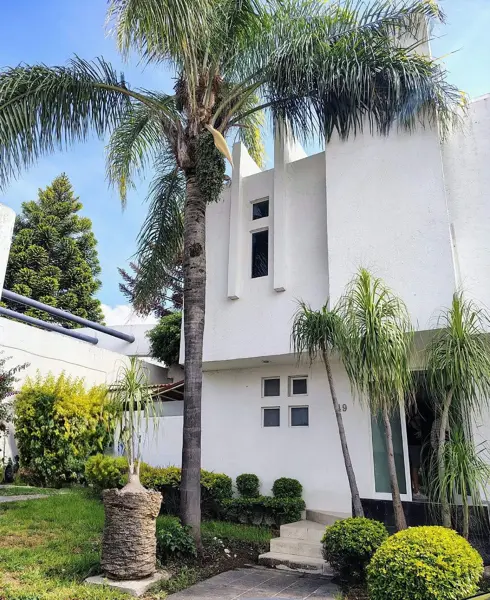 Casa en Renta en Privada Colinas del Bosque III, Camino a Vista Real, Querétaro — foto 1 de 20