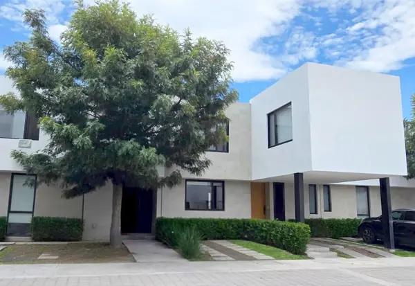 Casa en venta en Santa Fe Juriquilla | Condominio Caisa Dos Cantos, Querétaro — foto 1 de 27