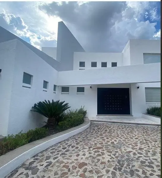Casa de Oportunidad Venta el Campanario Queretaro — foto 1 de 12