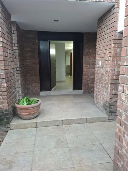 Casa en renta en Del Valle, San Pedro Garza García — foto 2 de 17