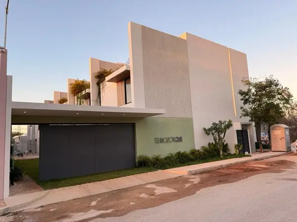 Casa en venta en Temozon Norte, Mérida — foto 2 de 12