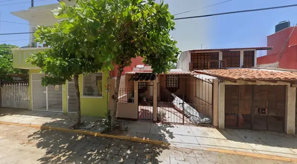 Casa en venta en La Parota, San Pedro Mixtepec -Dto. 22 - — foto 2 de 12