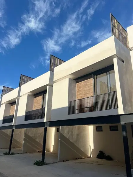 Casa en venta en Residencial del Mayab, Mérida — foto 1 de 33