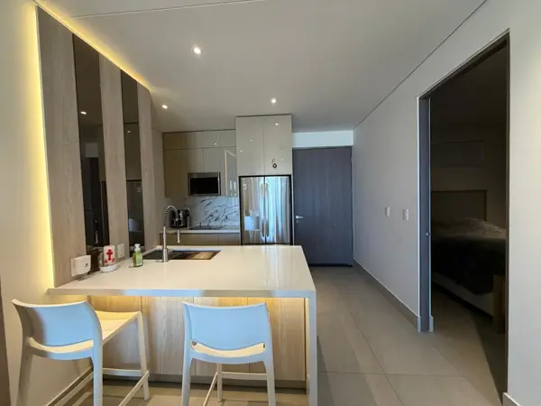 Departamento en Del Paseo Residencial — foto 1 de 25
