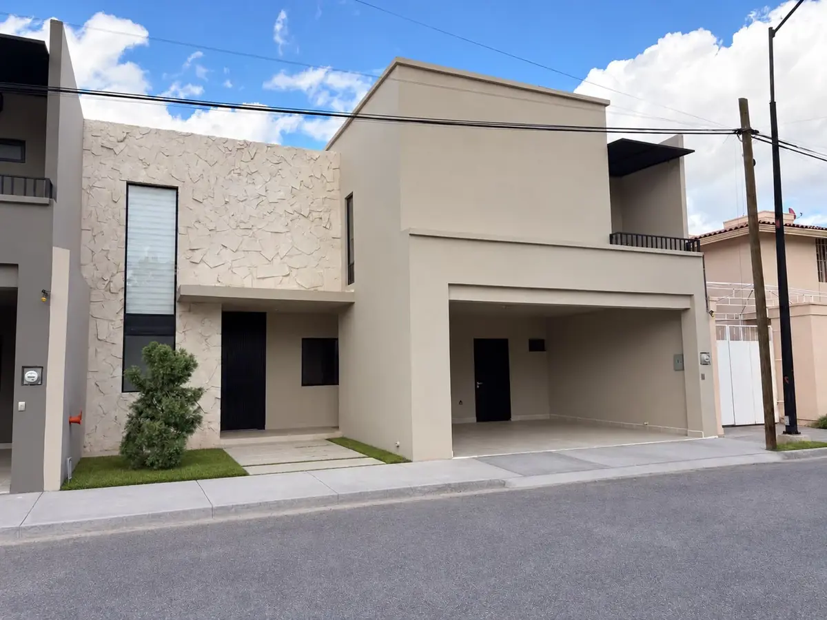 Casa en venta en Las Quintas, Torreón — foto 1 de 16