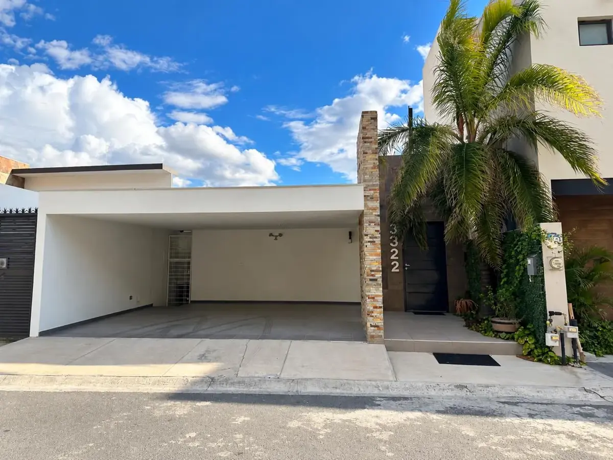 Casa en renta en Colinas del Valle, Monterrey — foto 1 de 9