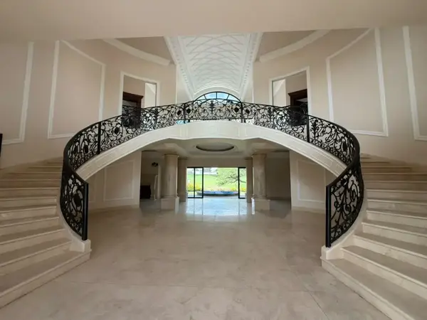 Casa en Renta en Hacienda El Campanario, Querétaro | Vista al Campo de Golf — foto 1 de 25