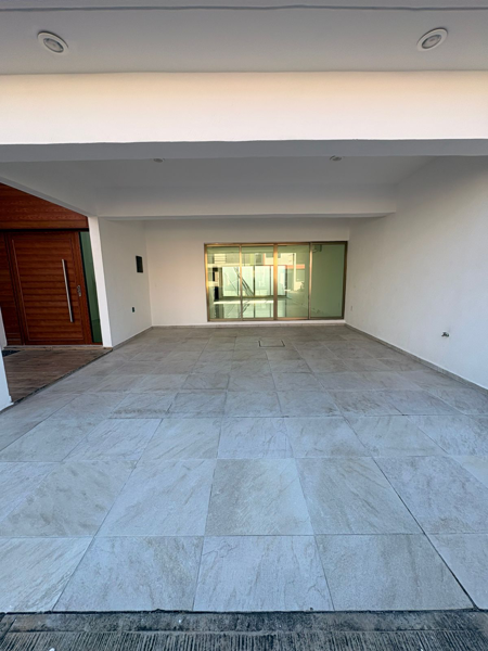 Casa en venta en Lomas de la Rioja, Alvarado — foto 2 de 26
