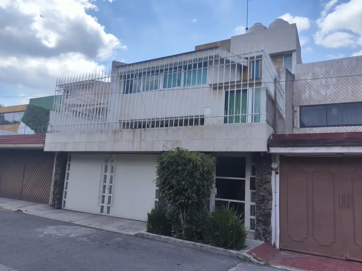Casa en venta en Jardines de Coyoacán, Coyoacán — foto 1 de 14