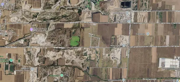 Terreno de 103782m2 en Calimaya