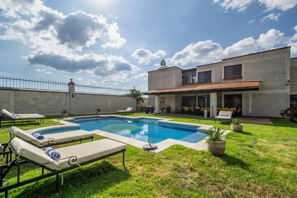 Quinta en venta en Alcocer, San Miguel de Allende — foto 1 de 34