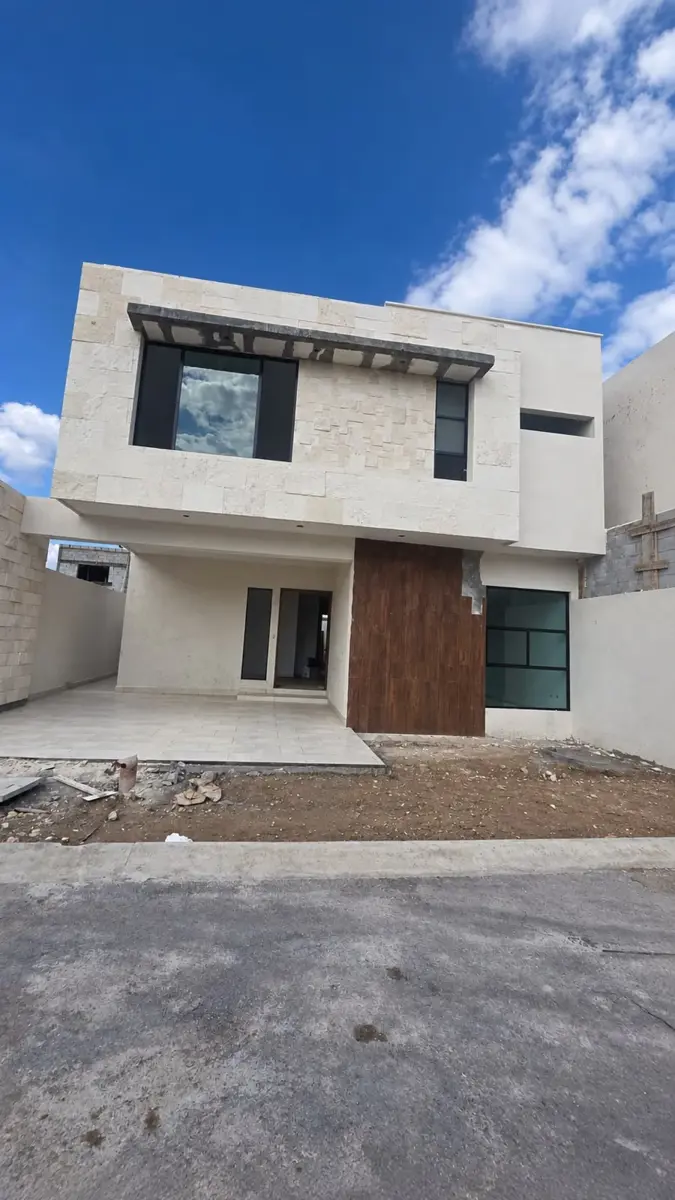 Casa en venta en Privanzas del Campestre, Arteaga — foto 1 de 6