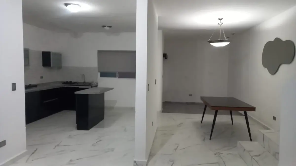Casa en renta en Privadas de Lindora, General Escobedo — foto 1 de 12