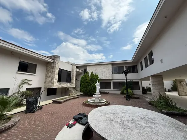 Terreno en Venta en Del Valle, San Pedro Garza García, Nuevo León 5