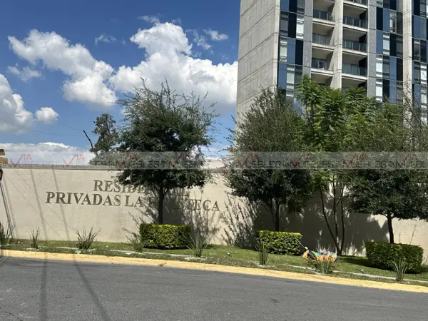 Casa en venta en Privadas la Huasteca, Santa Catarina — foto 2 de 35