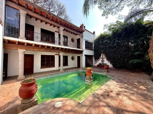 Casa Sola en Reforma, Cuernavaca, Morelos — foto 1 de 22