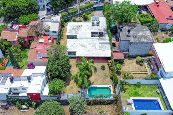 Casa Sola en Lomas del Mirador, Cuernavaca, Morelos